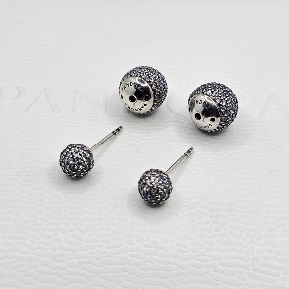 🎁 Authentic Pandora ⭐️RETIRED⭐️ REVERSIBLE STUD EARRINGS - Picture 8 of 8